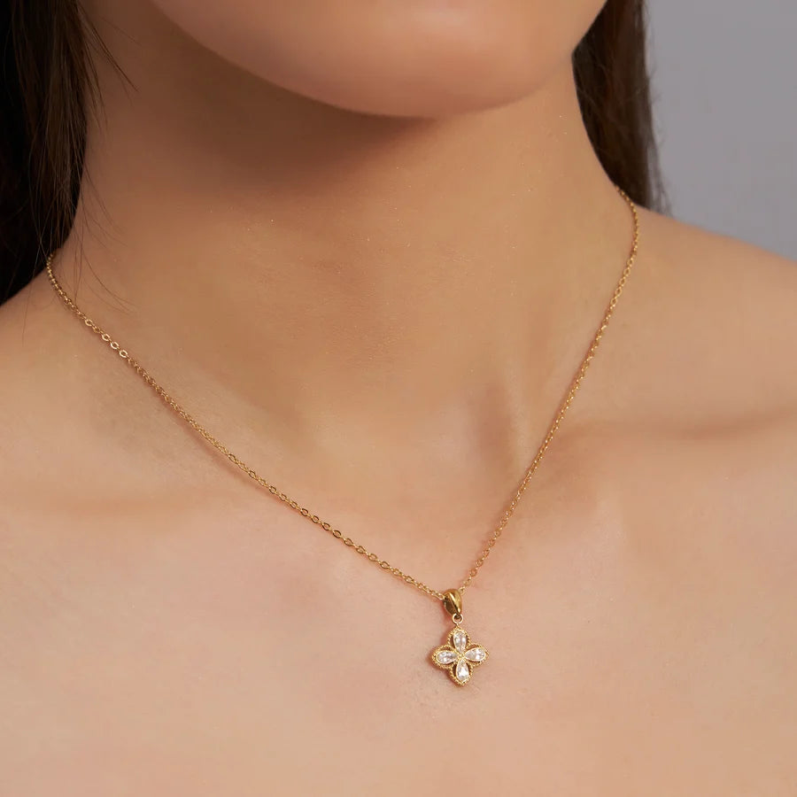 CLOVER SPARKLE