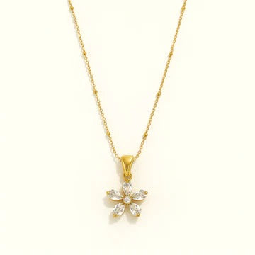 PETAL CHARM