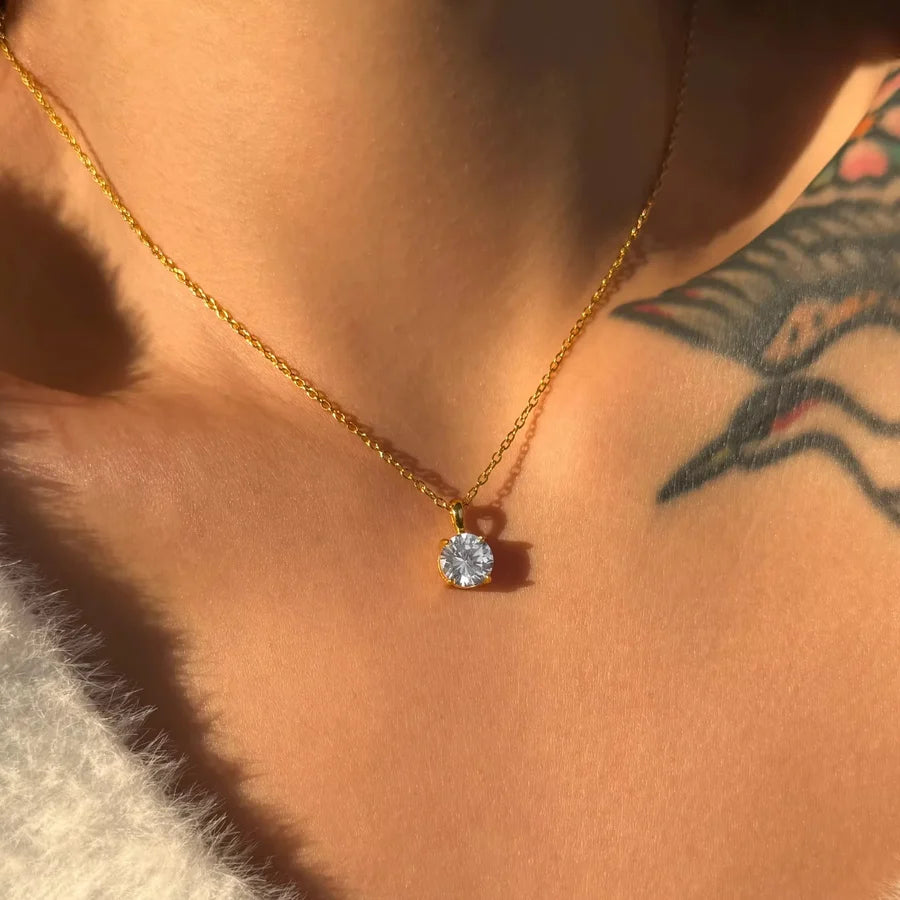 CELINE NECKLACE