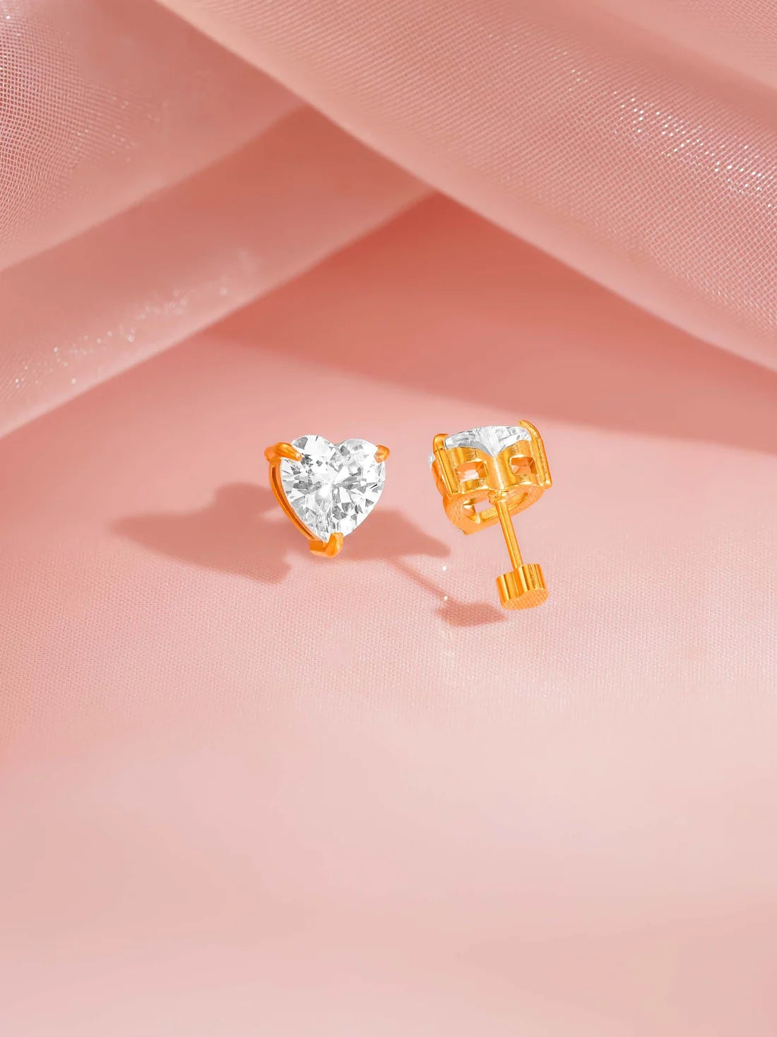 AMORA HEART STUDS